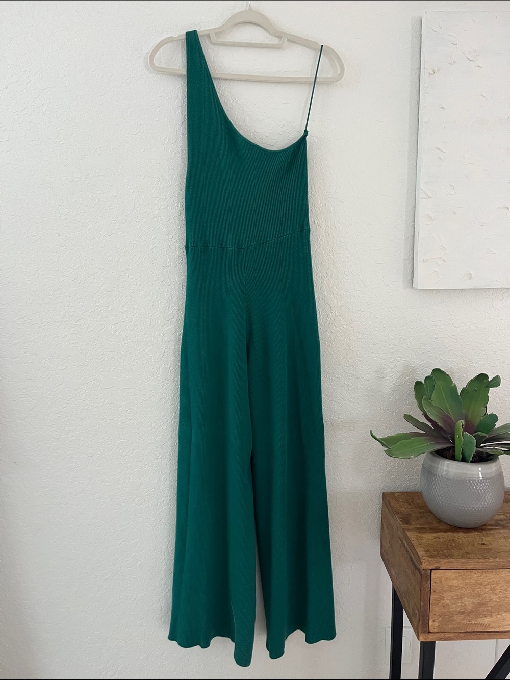 Asymmetric One-Shoulder Green Jumpsuit